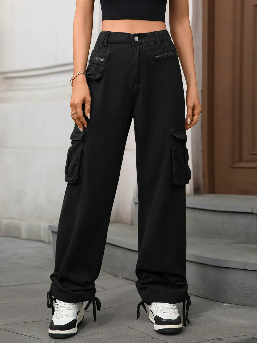 Wide Leg Cargo Jeans