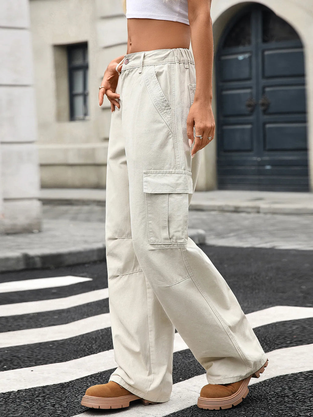 Wide Leg Cargo Jeans