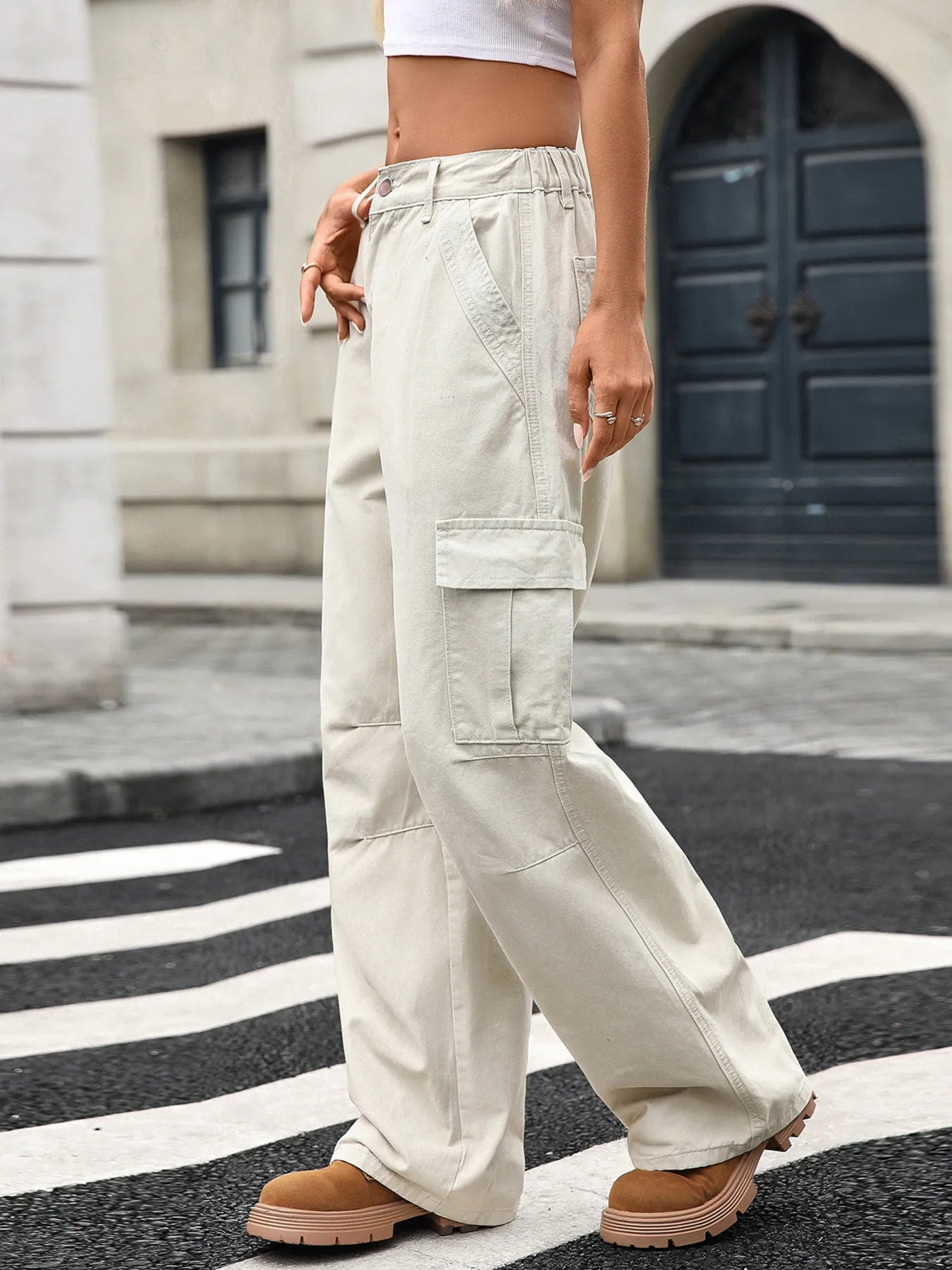 Wide Leg Cargo Jeans