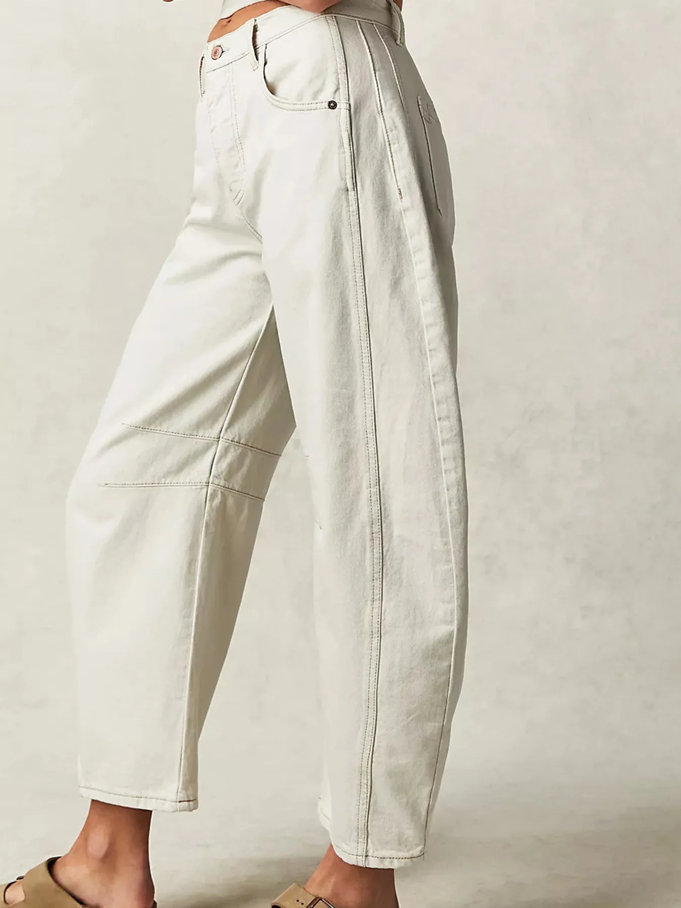 Wide Leg Relaxed Fit Jeans