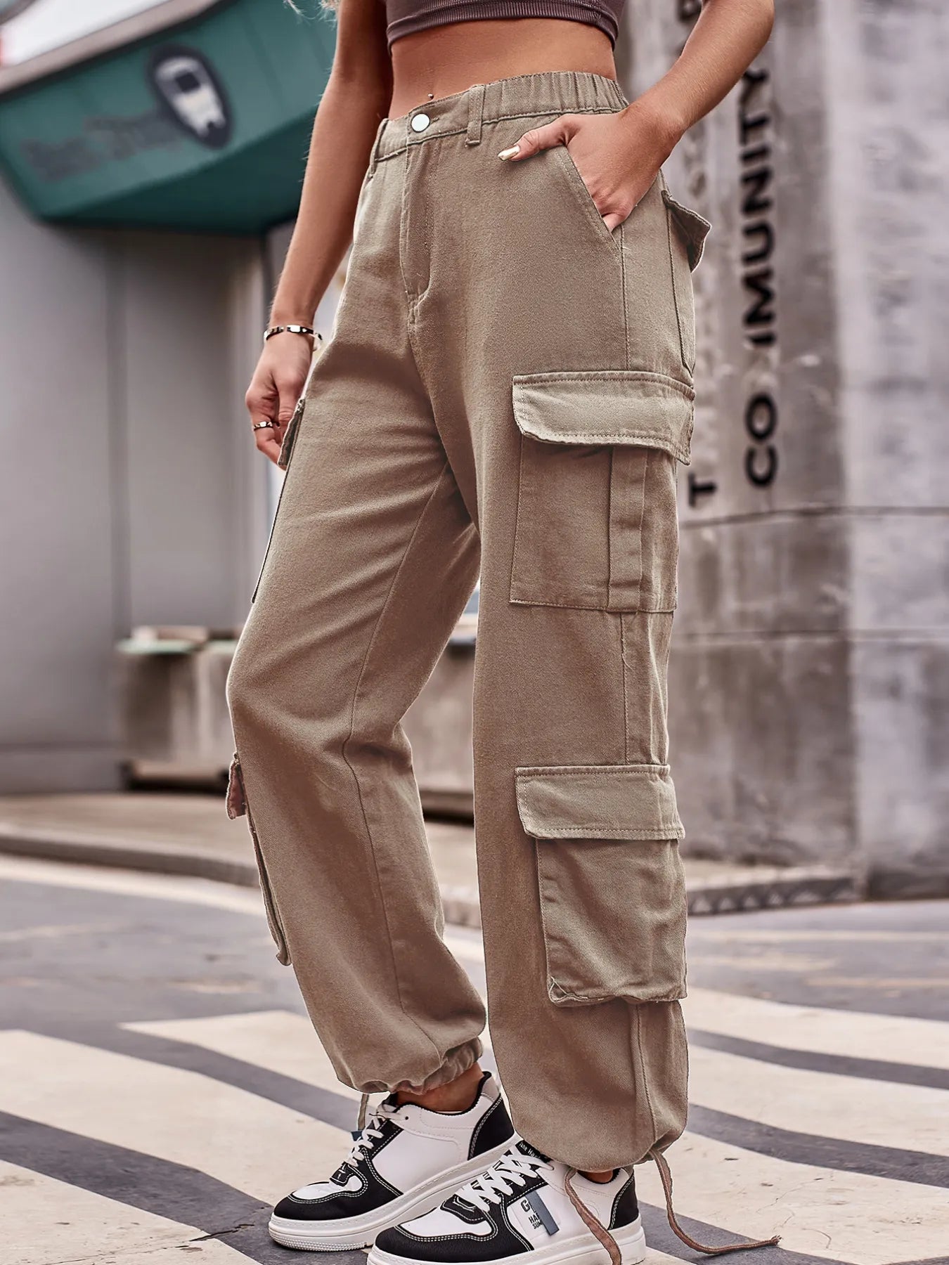 Casual Wide Leg Cargo Jeans
