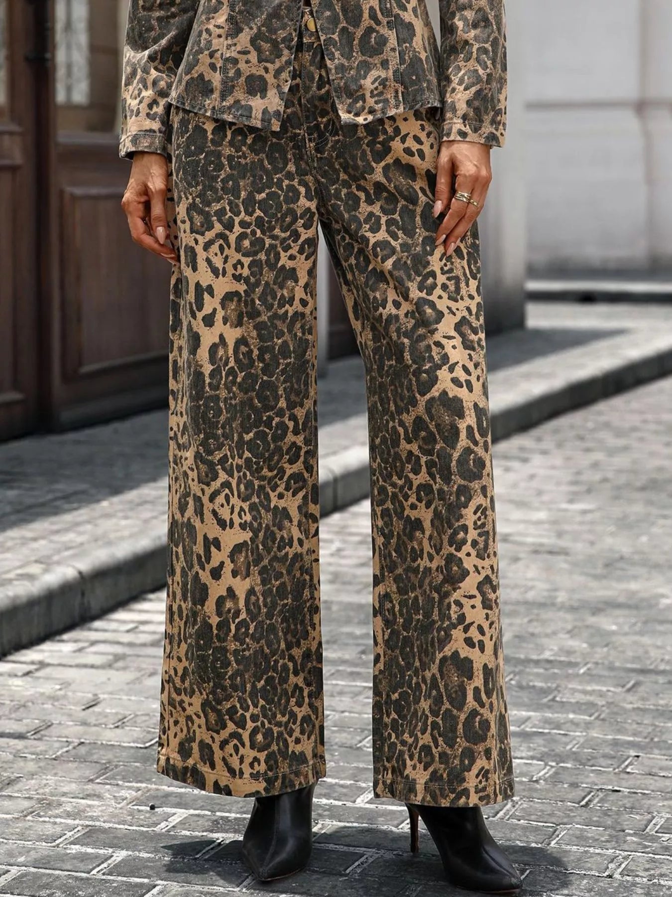 Leopard Wide-Leg Jeans