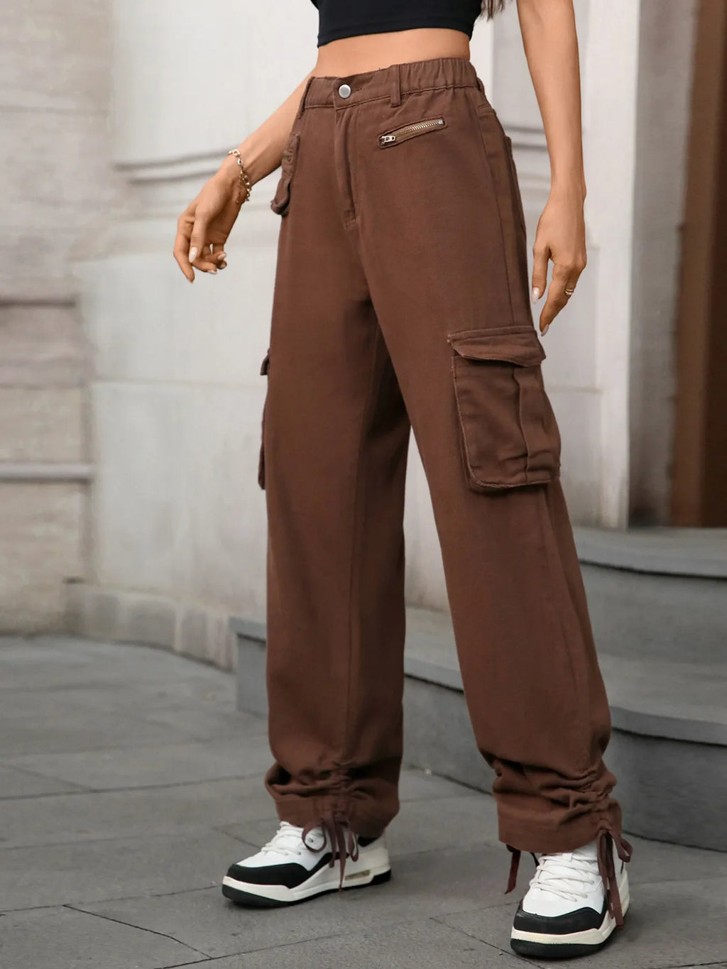 Wide Leg Cargo Jeans