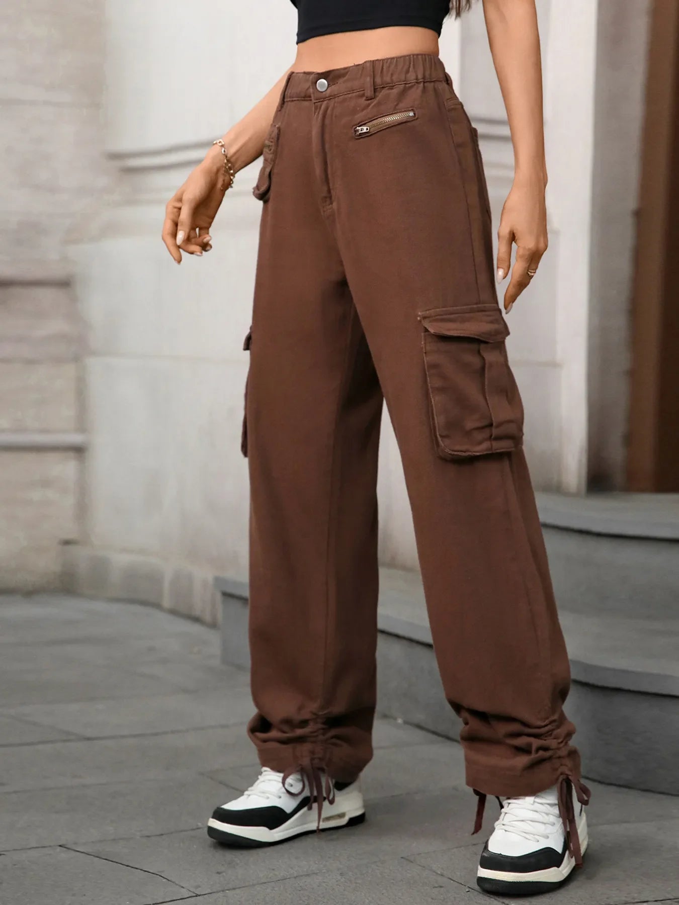 Wide Leg Cargo Jeans