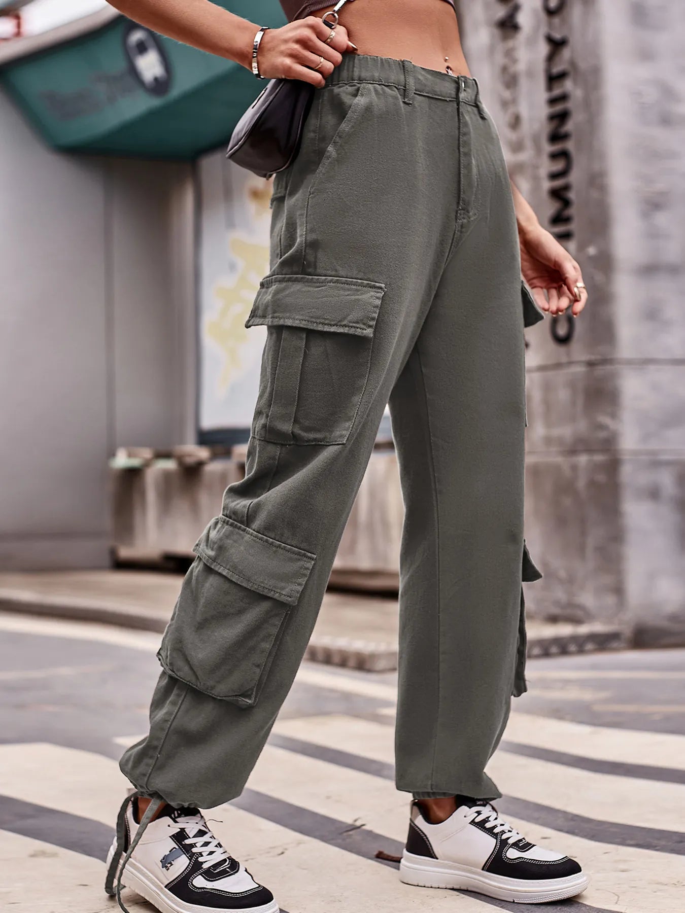Casual Wide Leg Cargo Jeans