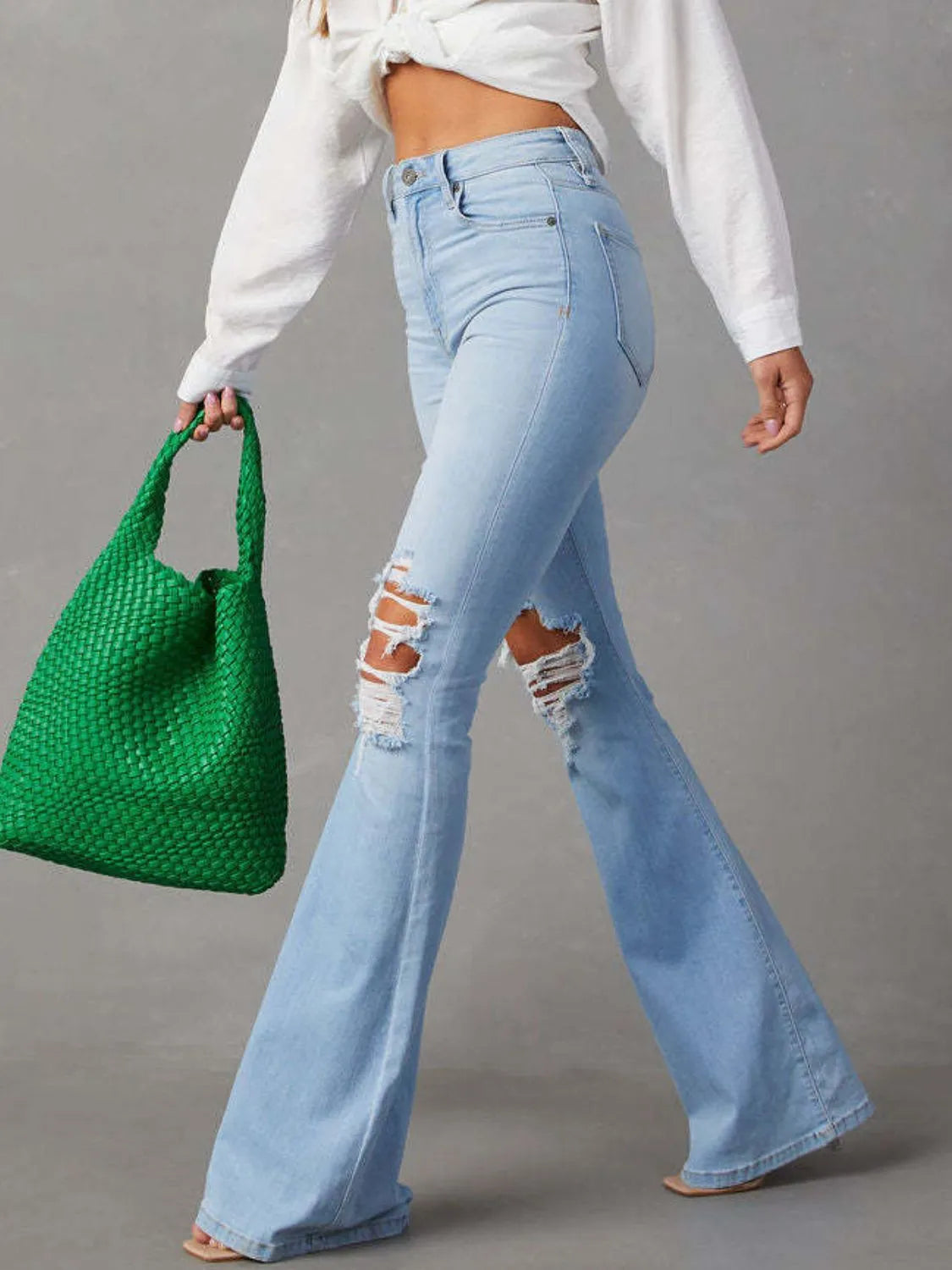 Distressed Jeans with Pockets