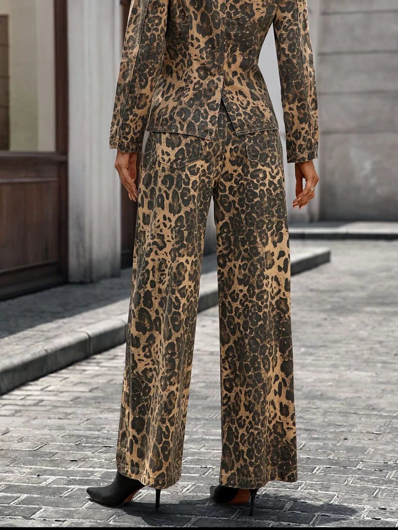 Leopard Wide-Leg Jeans
