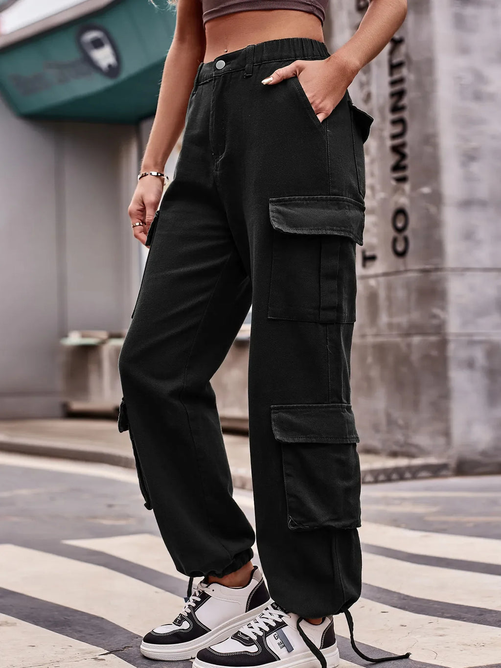 Casual Wide Leg Cargo Jeans