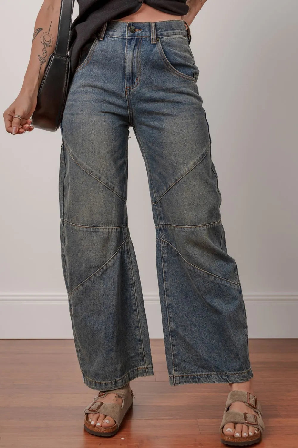 Exposed Stitching Loose Straight High Waist Jeans