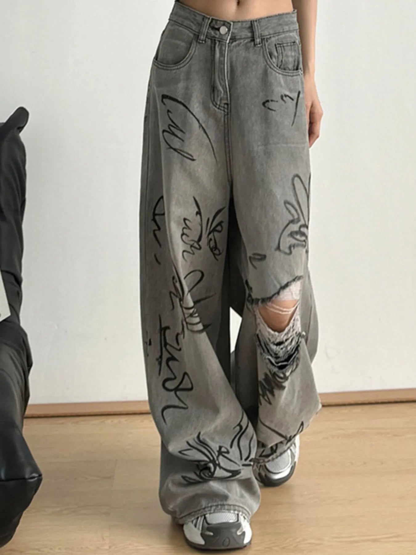 Printed Distressed Wide Leg Jeans