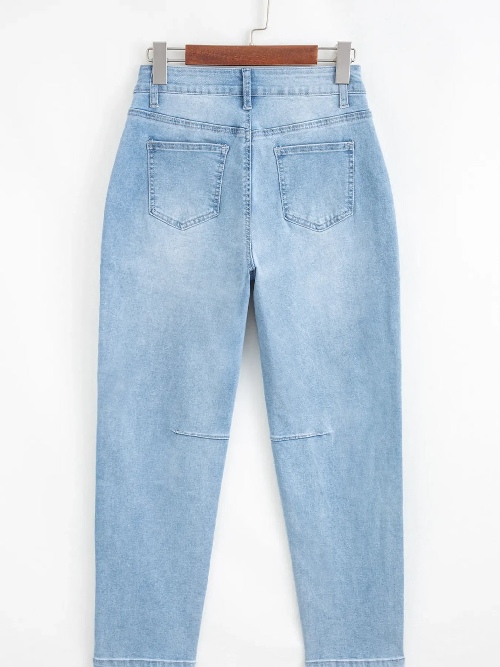 High Rise Barrel Relaxed Patch Pocket Jeans
